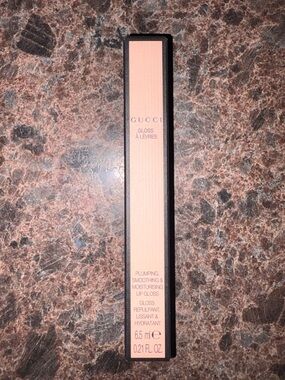 Gucci Gloss à Lèvres Plumping Lip Gloss – 526 Teresina Red – NIB